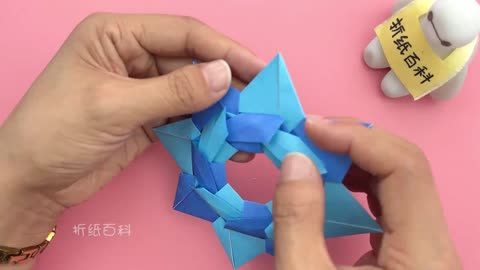 Origami beautiful octagonal flower darts, very simple, make one now