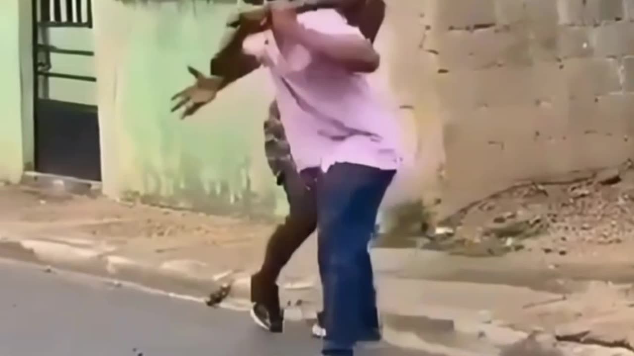 Idiot throwing rocks get beaten with the ugly stick.