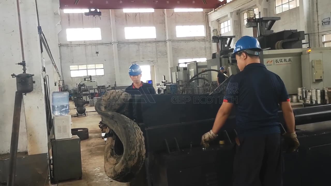Unidirectional Tire Bead Wire Puller (Tire Debeader) in Action!