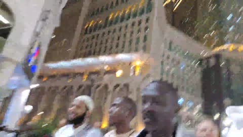 LIVE IN MECCA