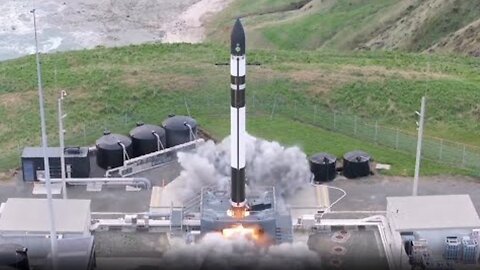 Blastoff! Rocket Lab launches Japanese radar satellite from New Zealand