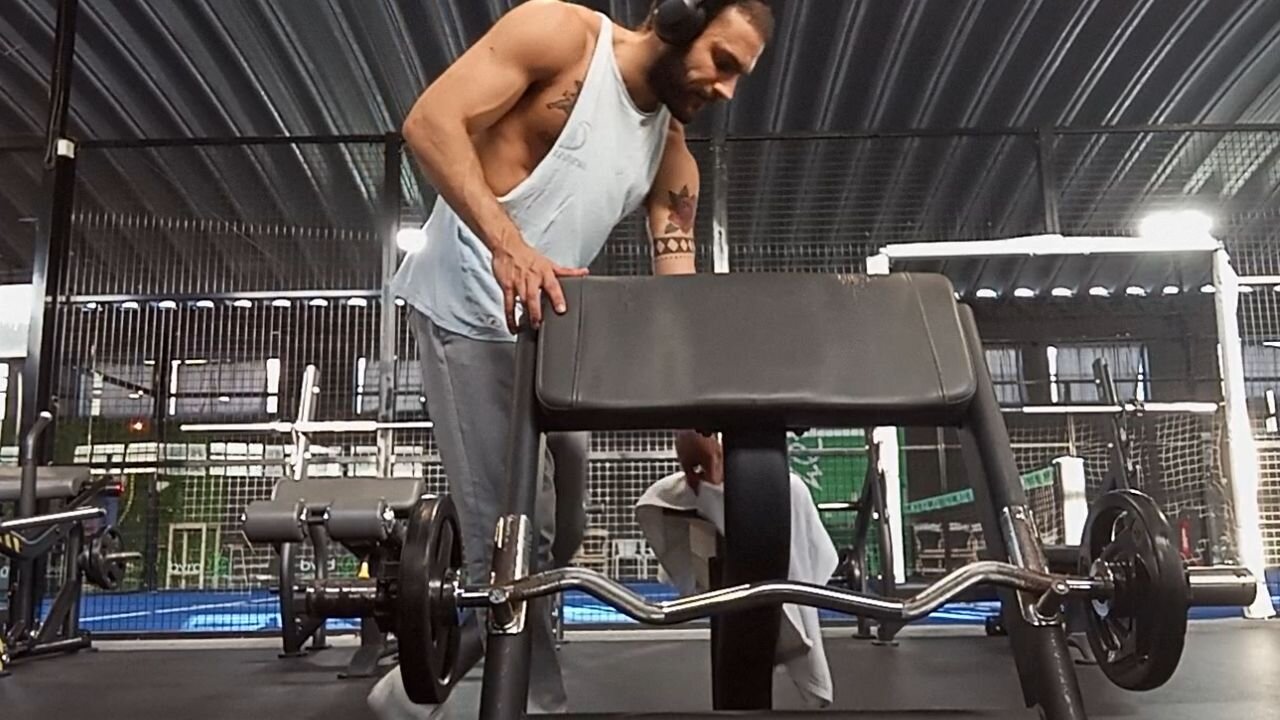 Arm Day: I Have BODY DYSMORPHIA
