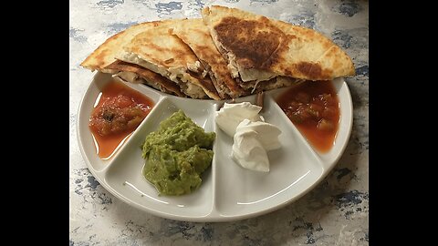 KETO QUESADILLAS