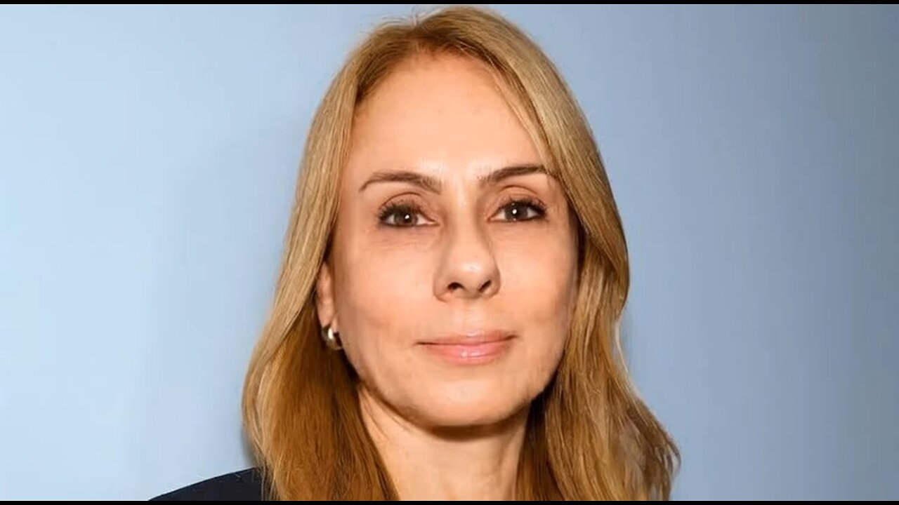 A melhor profissão é ser advogada.