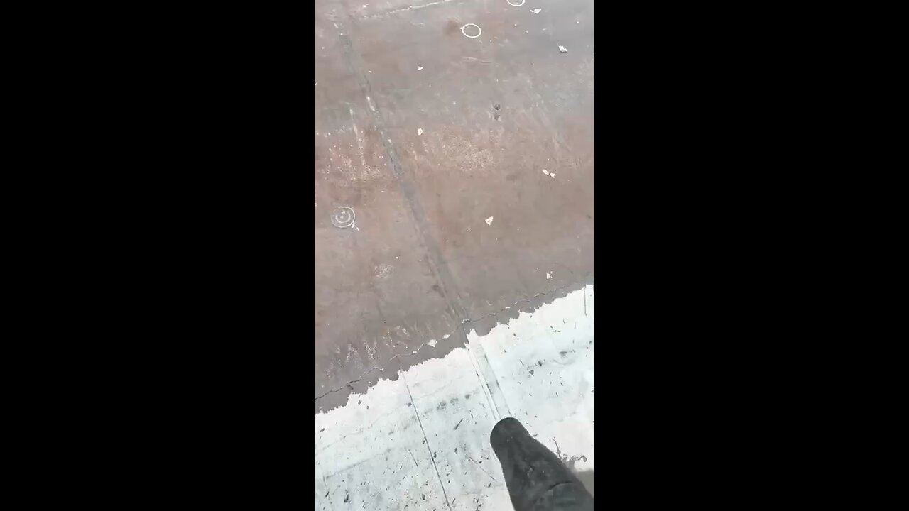 Satisfying way to remove ice #ASMR