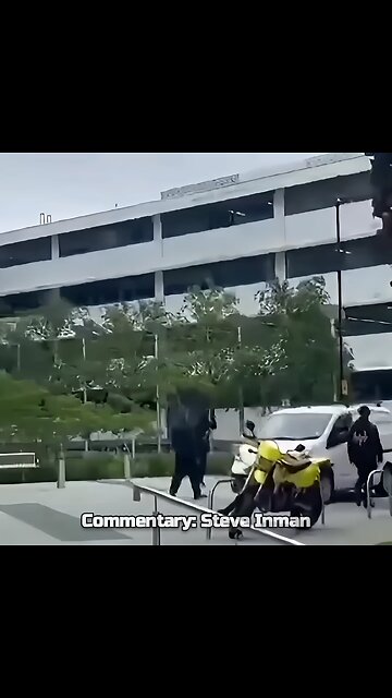 UK: Bike Thief Gets the Piñata Treatment