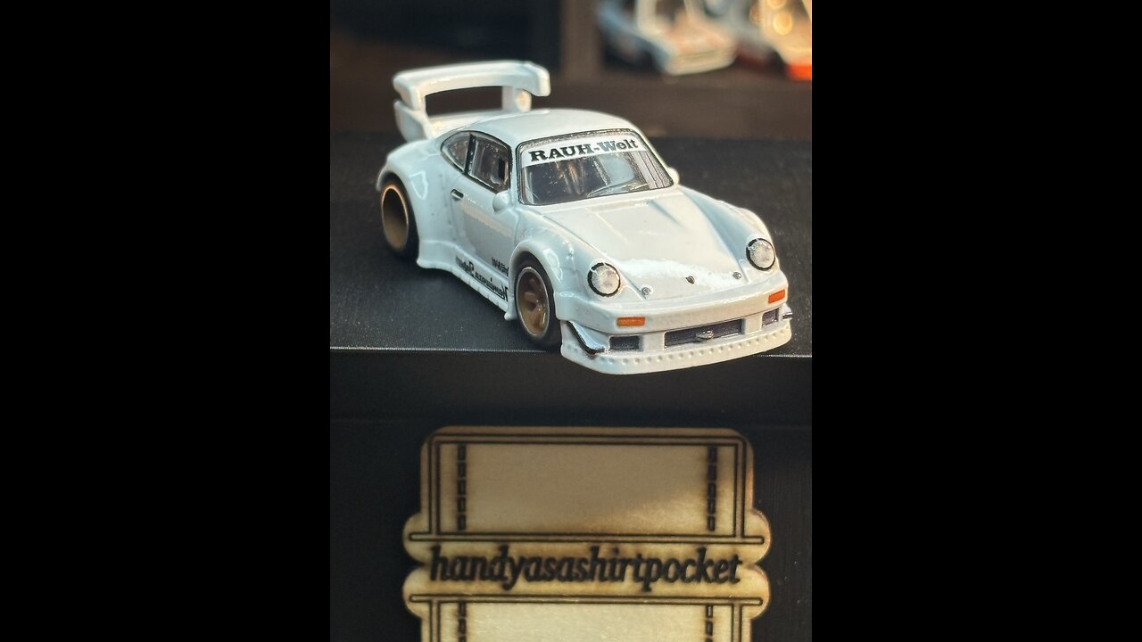 Hot wheels RWB 993 Slo mo roll