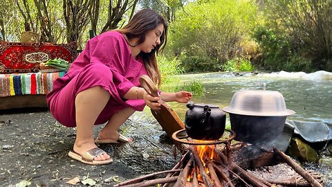 How Village Girls Cook on a Rainy Day
