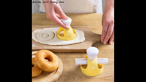 Stencil Doughnut Maker 