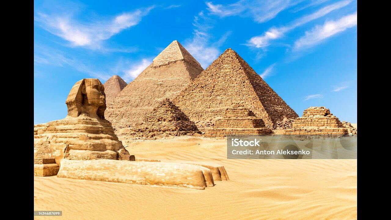 The Egyptian Pyramids - Funny Animated Short Film