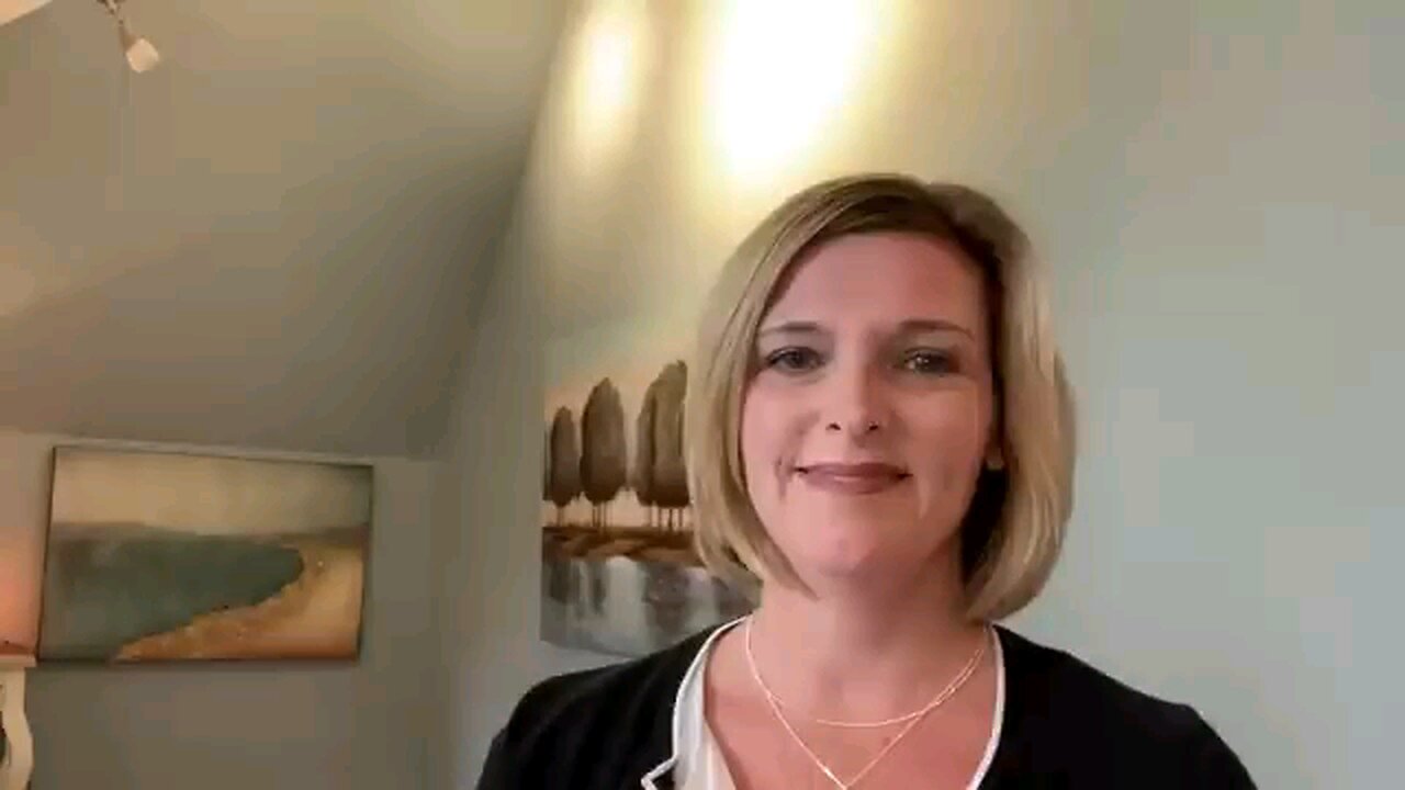Dr Trish Leigh