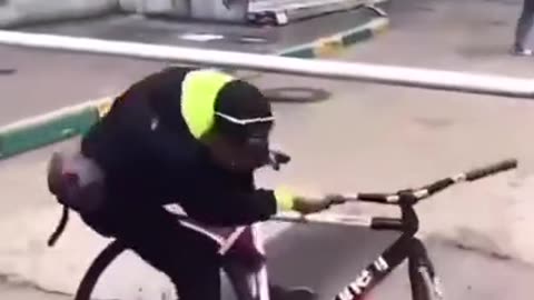 SMOOTH MOVES CAUGHT ON CAMERA