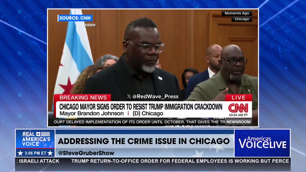 RESIDENTS OF CHICAGO WANT HELP, MAYOR DOES OPPOSITE