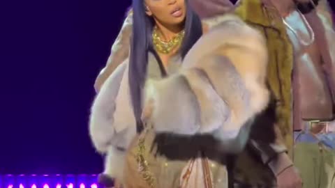 @monicadenise took us thru there ! #TheBoyIsMine #Brandy #Monica