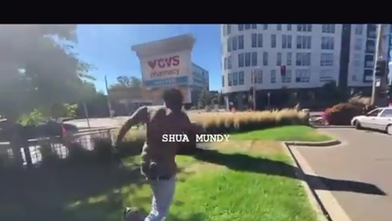 Alleged Predator Caught Trying to Meet a 13-Year-Old — Confrontation Escalates 🚨