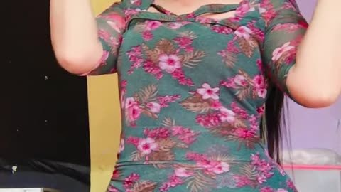 Girls Short 05