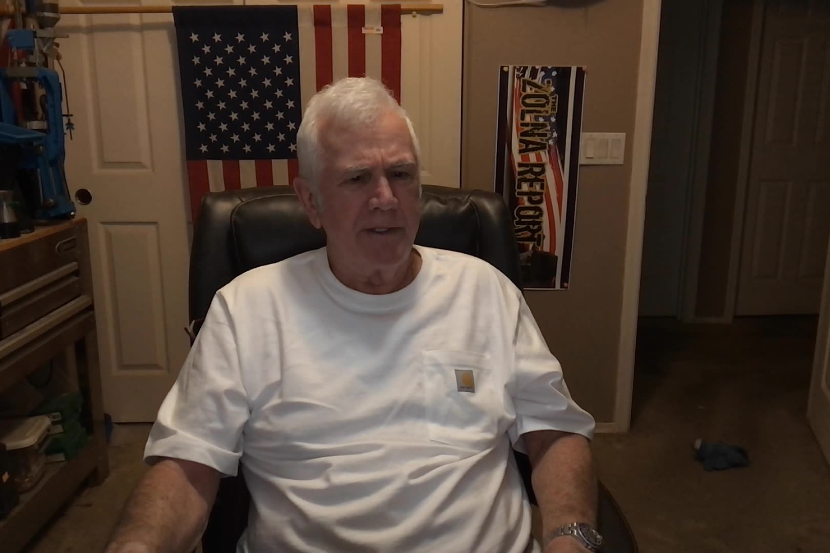 Trump Said,He Never Wrote A Picture, Who Speaks That Way, Other Than A Moron!