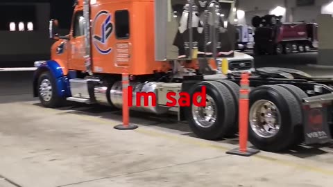 SHE GONE #reallifetruckers #truckdriving #truckinlifestyle #reallifetrucker #ourtruckinglife