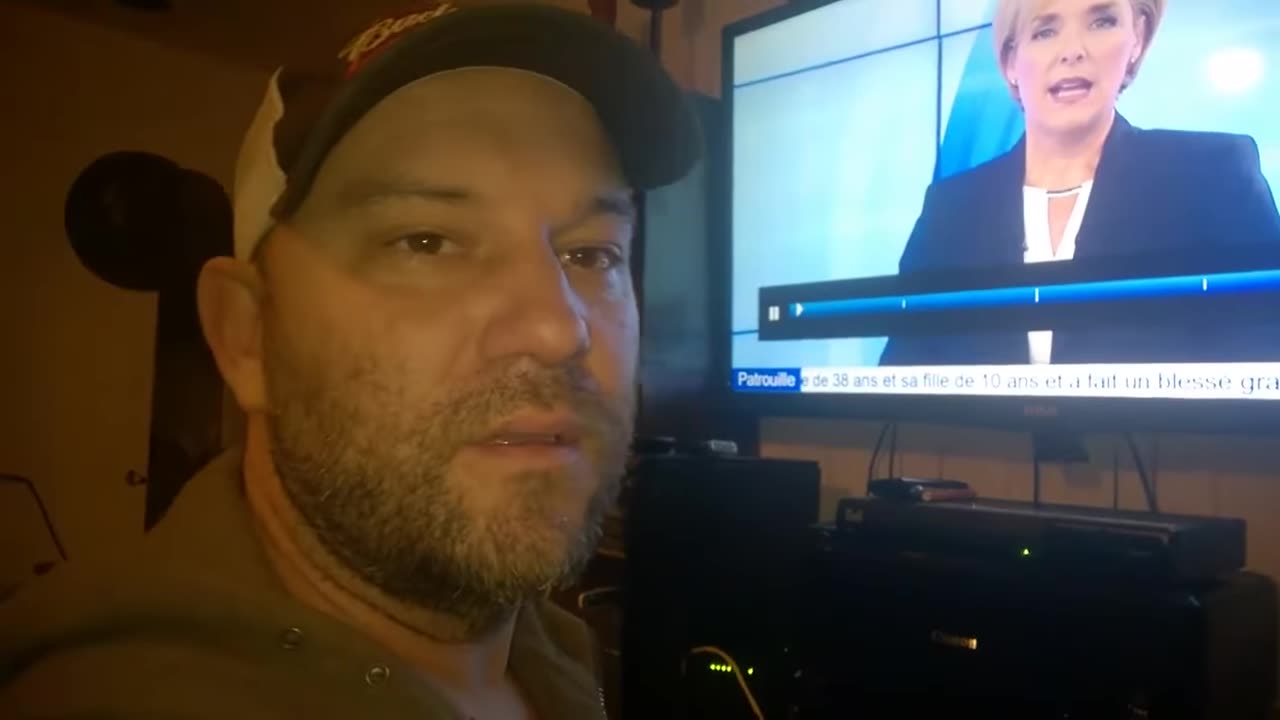 Video de Eric Enipel- Sophie Thibault, Chef d antenne a TVA, Reptilienne A vous de jugezl