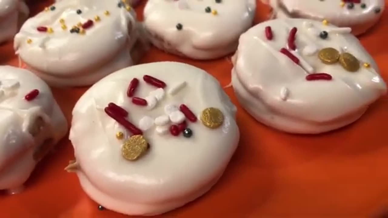 No Bake Dessert -What’s not to love about peanut and chocolate?