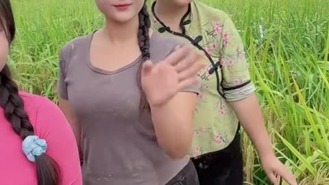 PLEASE FOLLOW ME 💋💋💋💋 HOT SEXY