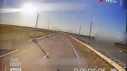 🚁💥 Ukraine Russia War | FPV Drone Hits Cars on M-14 Highway to Kherson | RCF