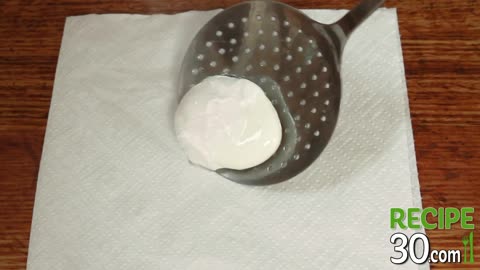 Eggs Benedict in 30 Seconds | Classic Brunch Favorite 🍳✨