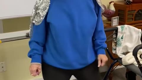 Shake it off Ms Lola growingraceseniorliving assistedliving elderlylife #funny #caregiver #elderly