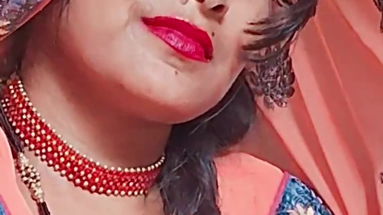 Mera Mehboob Mera Sanam raha hai