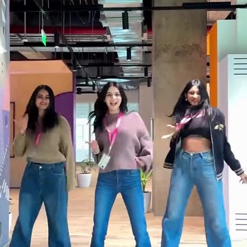 Shanivar Raati | Dance Video | Khyati Sahdev | #ytshorts | Trending | Bollywood