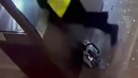 French Prosecutors Release New Footage of Louvre Robbery