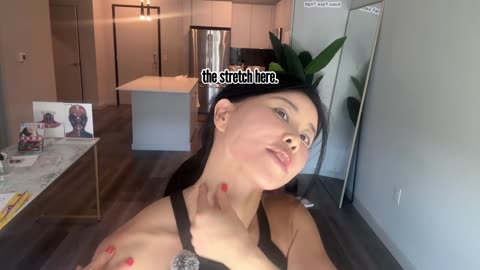 Jawline Slimming Massage: Release Tension & Lift Your Face Naturally