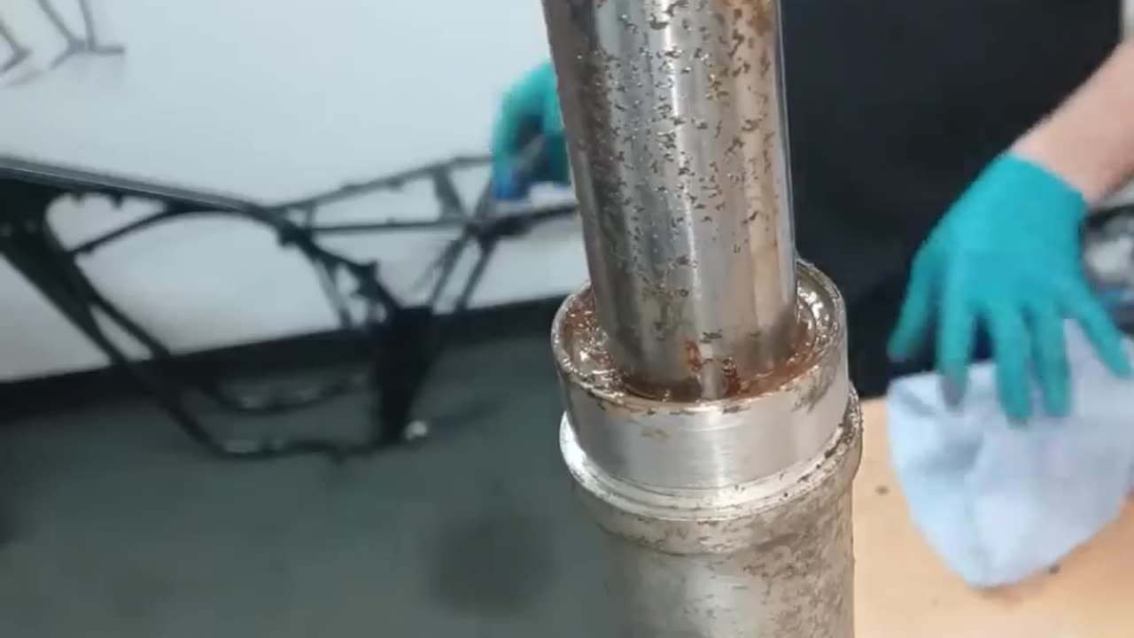Installing a New Clutch on a Yamaha DT 175
