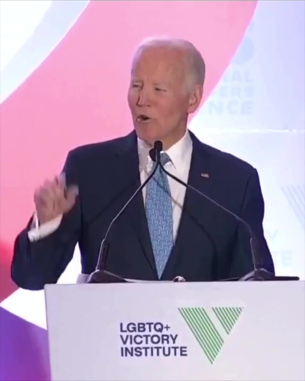 United States of Amerigotit 😂