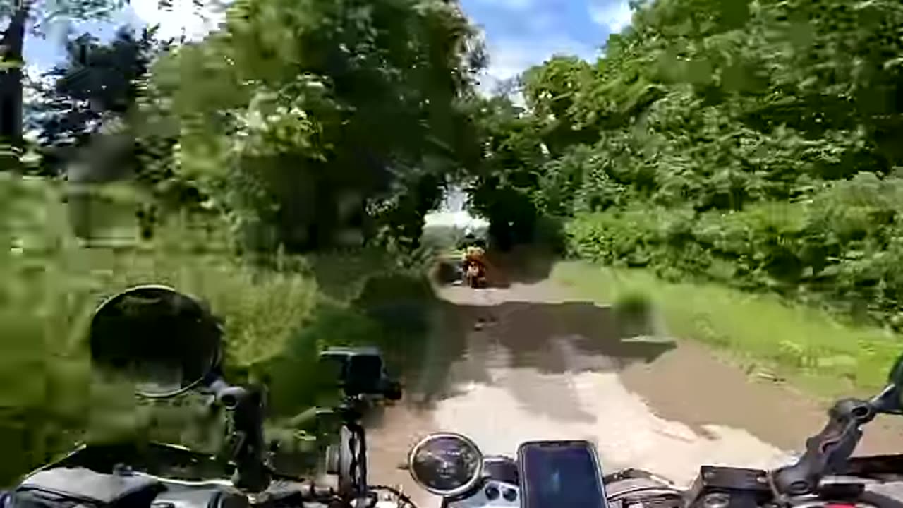 Camping with a motor bike in England🇬🇧😲