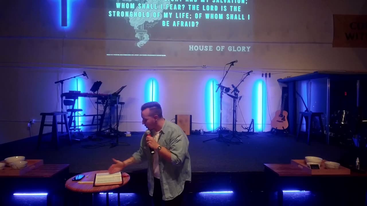 THE ALTAR - SUNDAY BEHOLD GATHERING - 10AM