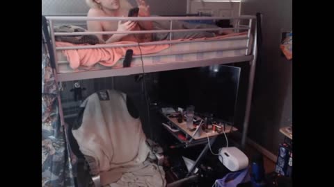 Oddbod60 seething about Vancevictim2018, acuses him of botting
