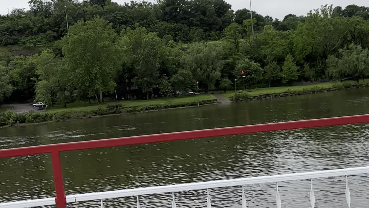 Island Belle paddleboat 3