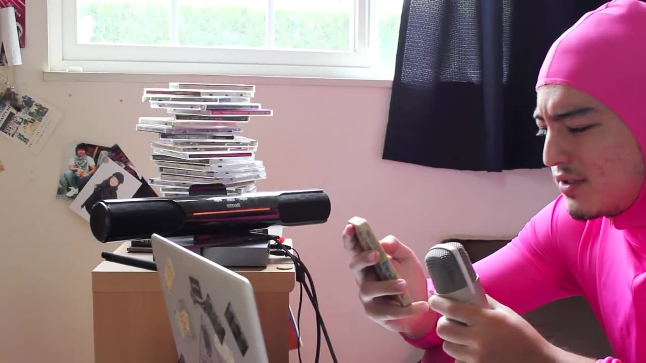 PINK GUY RAPS TWEETS