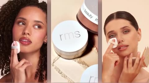 2025 Makeup Trends Women Over Fifty Should Avoid What to Wear Instead_part5