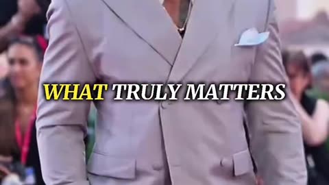 Dwayne Johnson"THE ROCK" SHOCK FANS OF HIS TRANSFORMATION