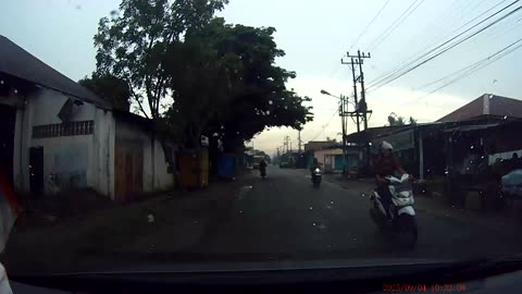 Rainy Road Adventures | Dashcam Captures the Unexpected - Part 5