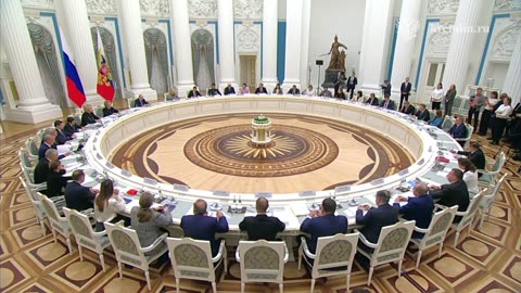 Не раз говорил: семья, где растут трое и больше детей