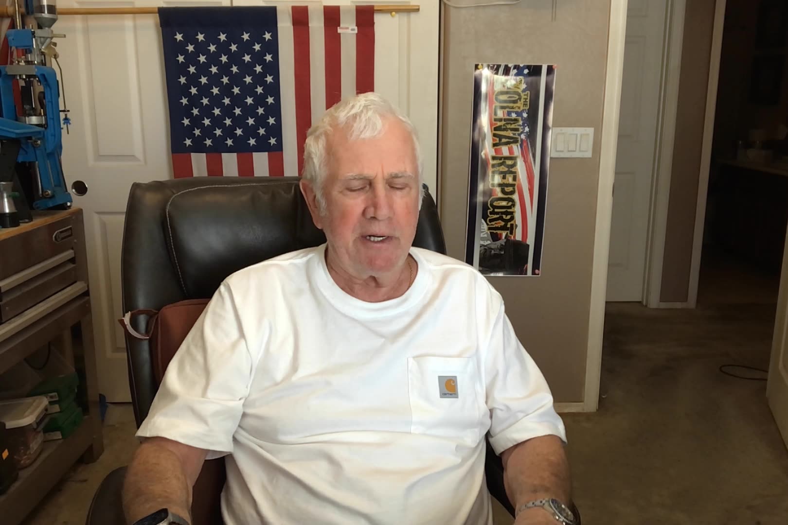 Trump Is A Disgusting Pig, He Needs To Be Put Into A Convalescent Home!