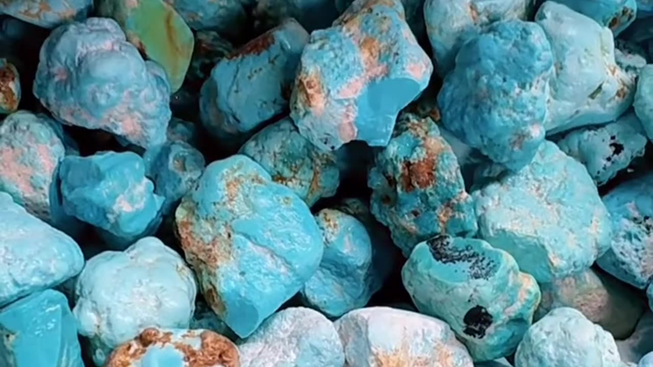 20250703-3 Raw Turquoise Rough: Oyster - Opening Experience Card in Stone