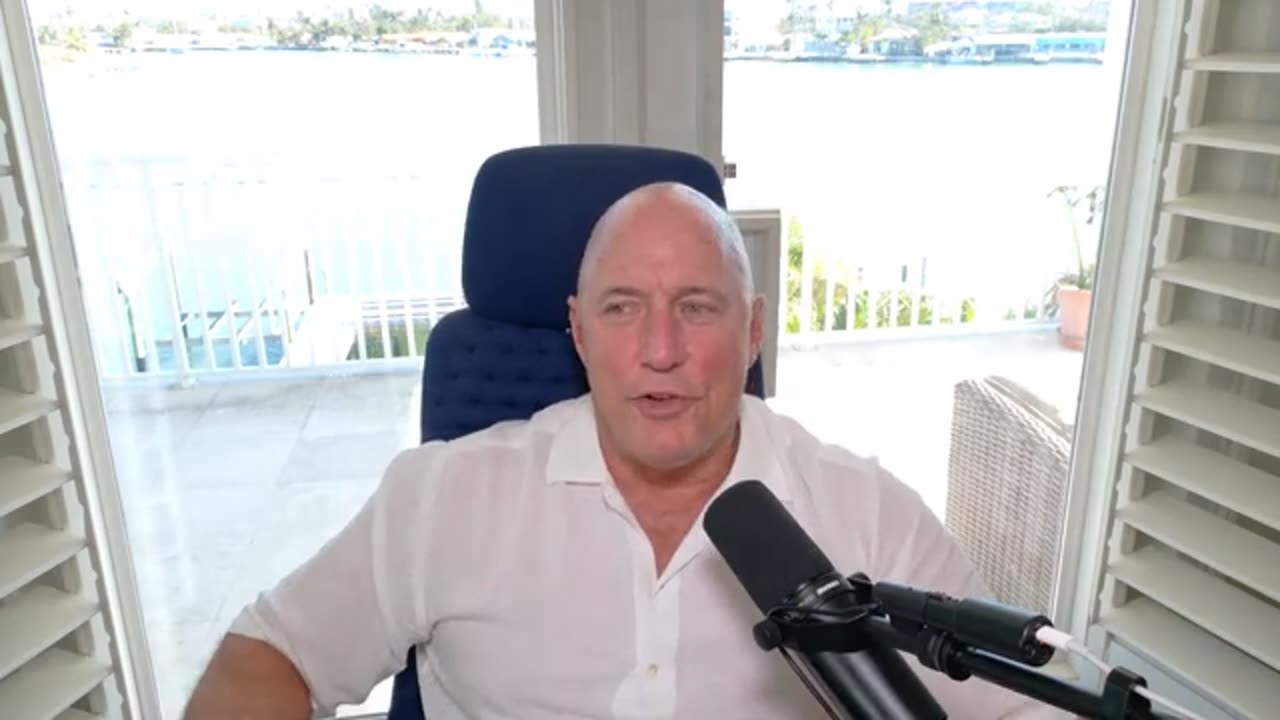 Is the border being sealed by the Military to trap the deep state? Super storm summer of discontent.