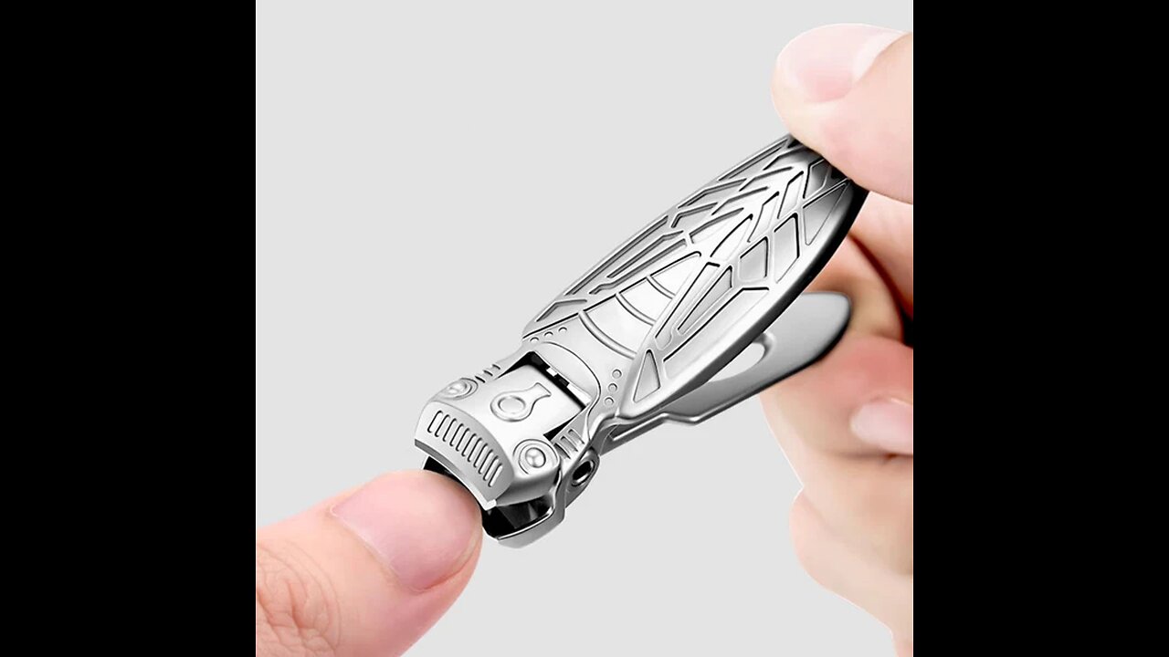 Wide-Open Splash-Proof Nail Clippers