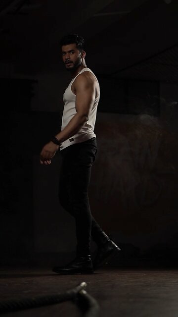 Get FIT with THIS Crossfit Workout!