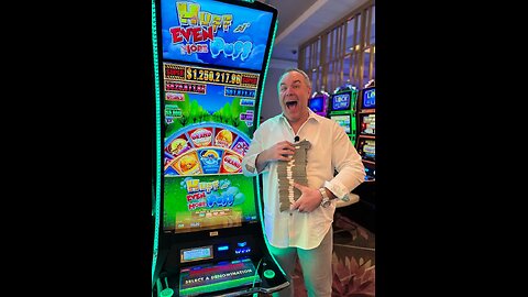 Everyone Turned To Watch This MASSIVE WIN LIVE!