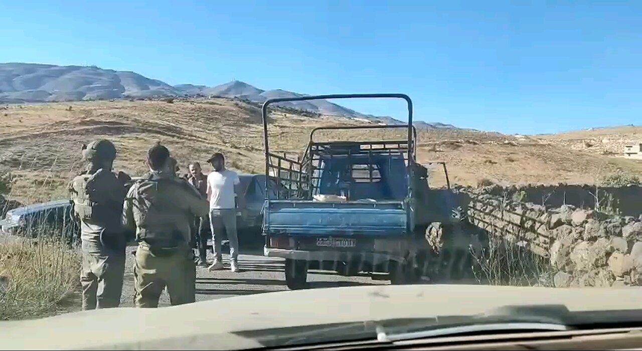 The IDF located and is acting to return 30 Druze who crossed into Syria from Israeli territory.